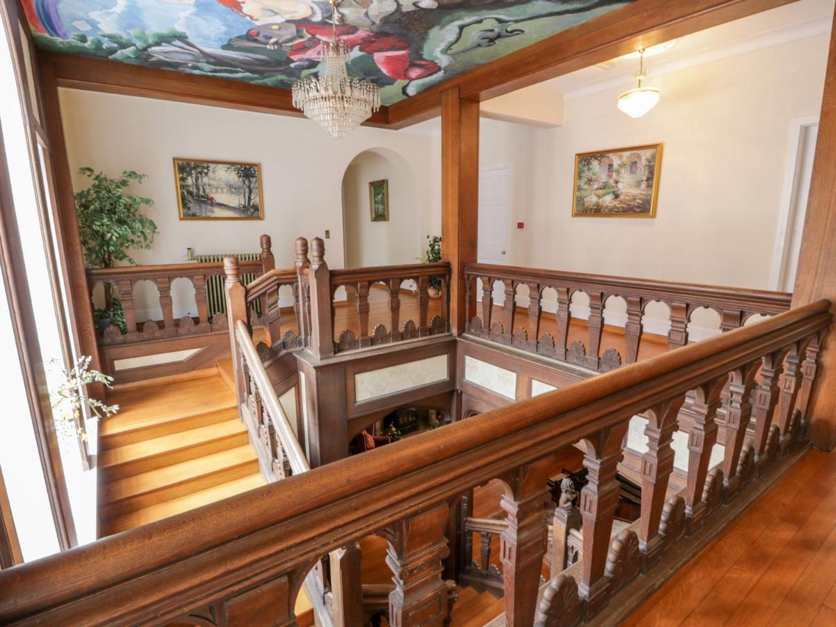Auchentroig House Apartment Stirling Bagian luar foto